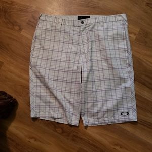 Oakley Shorts size 40W